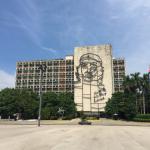 photo of building with Che Guevara's face on it